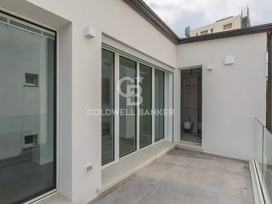 Immagine 11 di Attico in vendita  in Viale Milano a Riccione