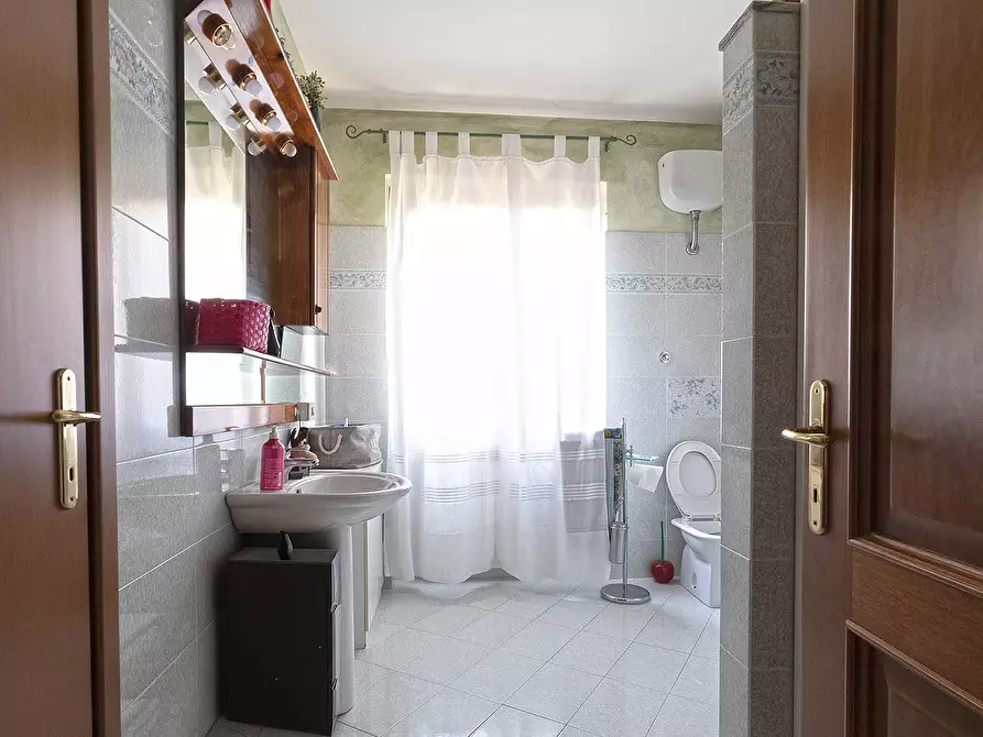 Immagine 24 di Villa in vendita  in Strada Pian del Trullo a Fabrica Di Roma