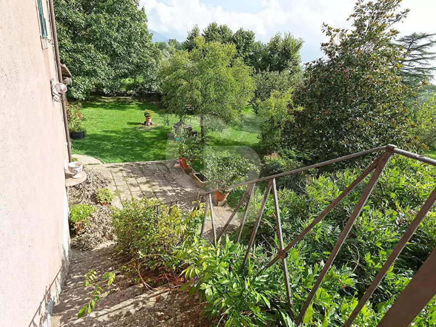 Immagine 21 di Villa in vendita  in Strada Piscin di Polvere a Viterbo