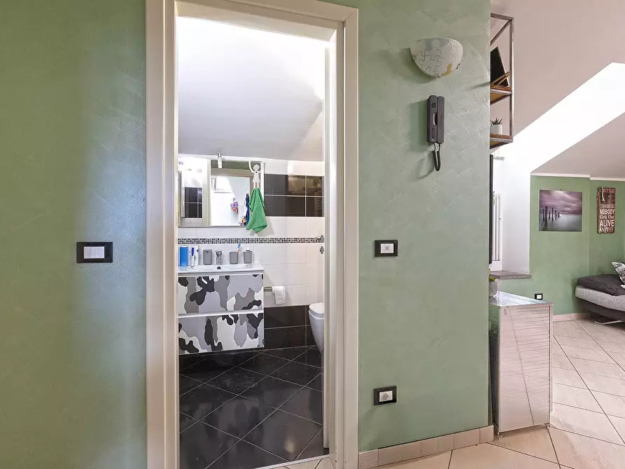 Immagine 5 di Appartamento in vendita  in Via Salicicchia a Viterbo