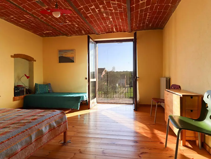Immagine 25 di Villa in vendita  in Via Valle San Lorenzo a Santo Stefano Roero