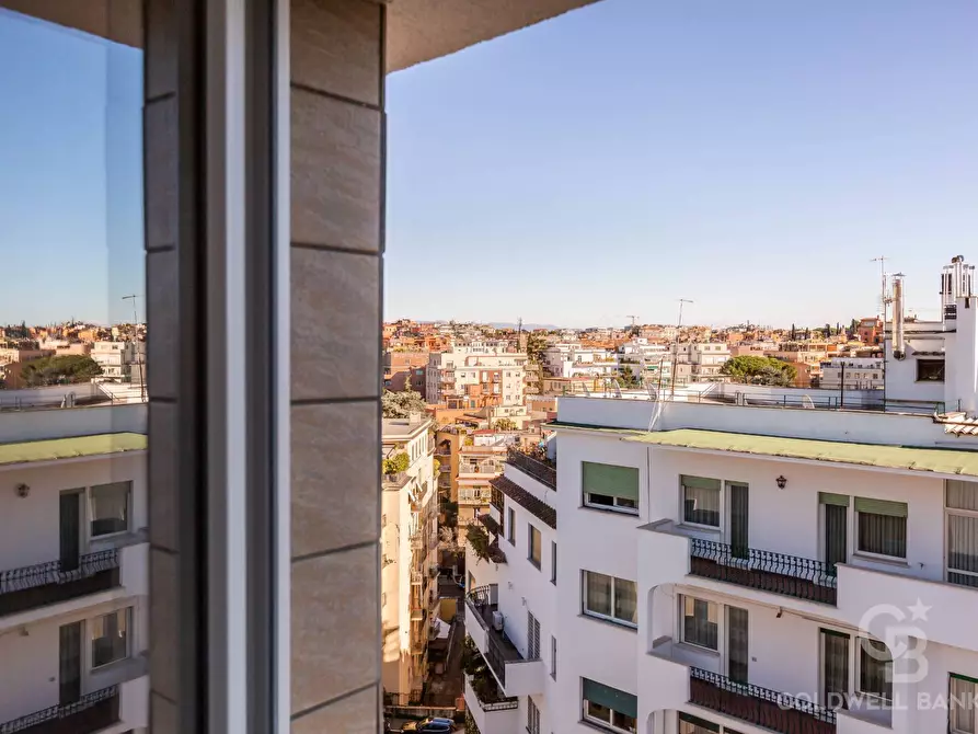 Immagine 20 di Appartamento in vendita  in Via Archimede a Roma