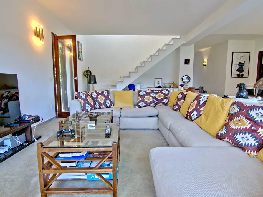 Immagine 13 di Villa in vendita  in Via della Pruniccia a Campo Nell'elba