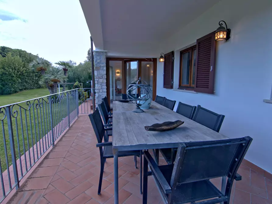 Immagine 20 di Villa in vendita  in Via della Pruniccia a Campo Nell'elba