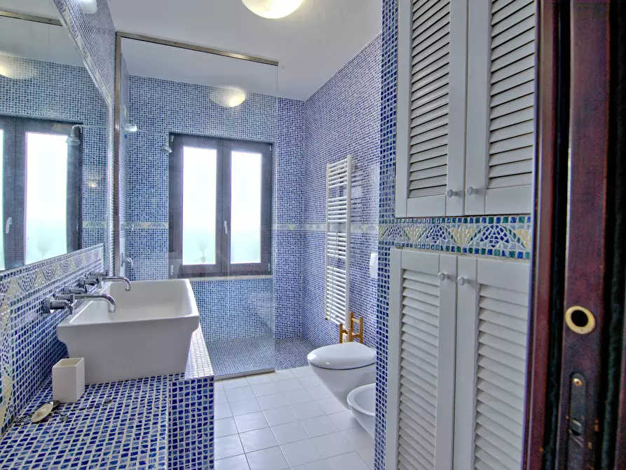 Immagine 30 di Villa in vendita  in Via della Pruniccia a Campo Nell'elba