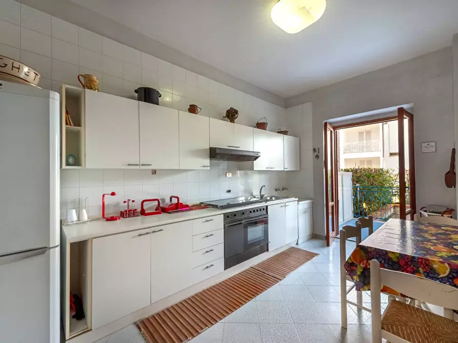 Immagine 14 di Appartamento in vendita  in Via delle Lampare a Casal Velino