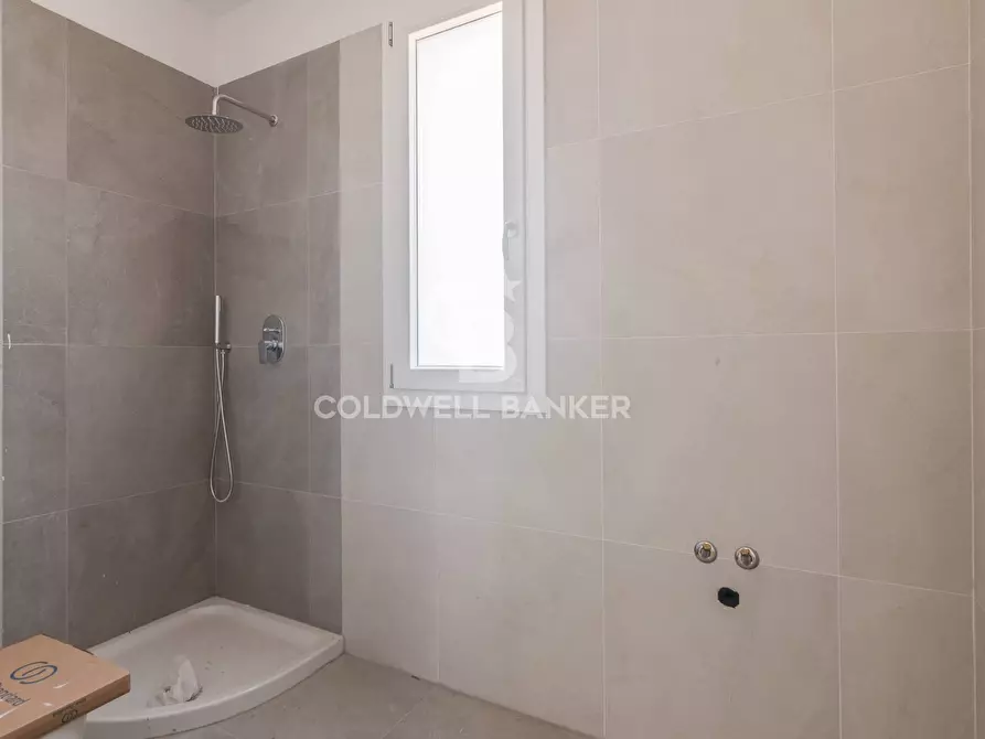 Immagine 13 di Appartamento in vendita  in Via Gradara a Riccione