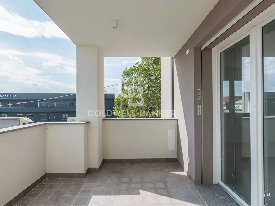 Immagine 24 di Appartamento in vendita  in Via Gradara a Riccione