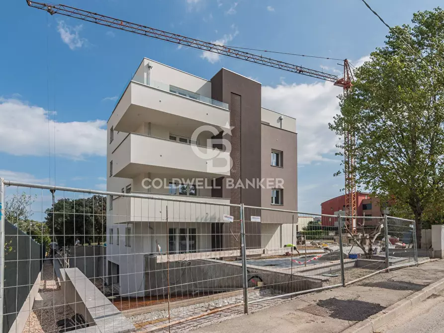 Immagine 28 di Appartamento in vendita  in Via Gradara a Riccione