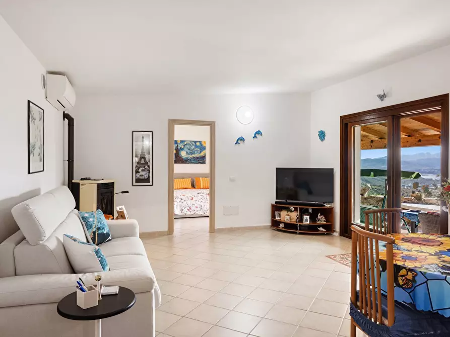 Immagine 24 di Villa in vendita  a Olbia