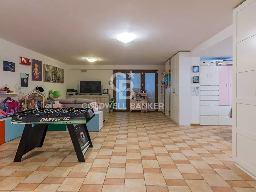 Immagine 28 di Villa in vendita  in Via ventisette gennaio a Coriano