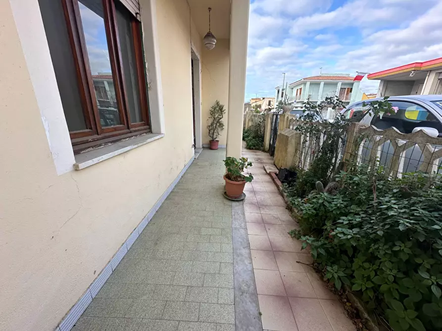 Immagine 1 di Casa indipendente in vendita  in Via Belluno a Olbia