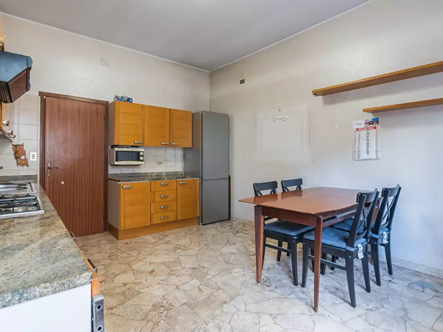 Immagine 4 di Appartamento in vendita  in Via Ala a Bellaria-Igea Marina