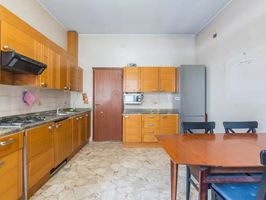 Immagine 5 di Appartamento in vendita  in Via Ala a Bellaria-Igea Marina