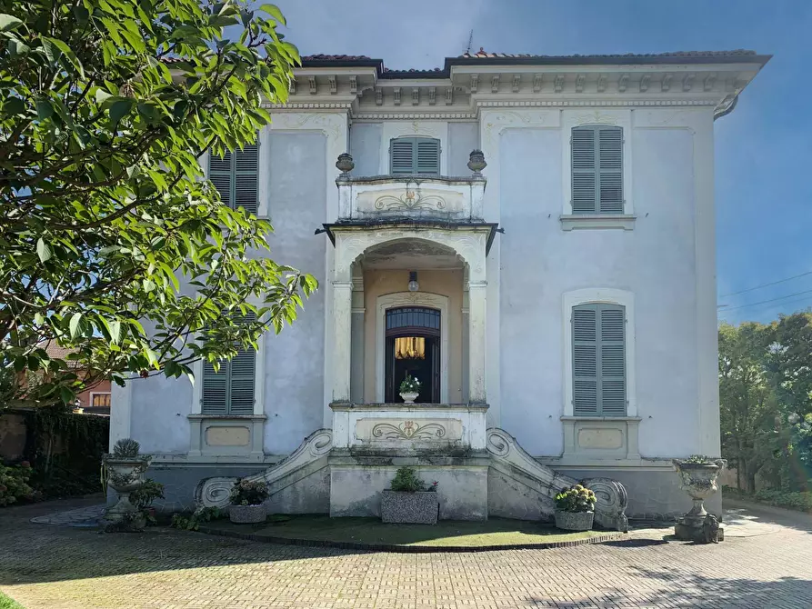 Immagine 1 di Villa in vendita  in Via Racconigi a Sommariva Del Bosco