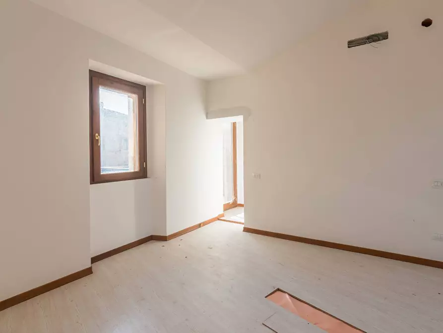 Immagine 6 di Palazzo in vendita  in Via Piazza Maggiore a Mondaino