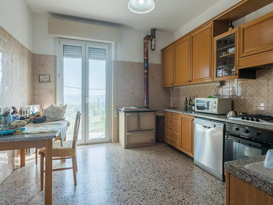 Immagine 9 di Rustico / casale in vendita  in Via Cà Bernardo a Montegridolfo