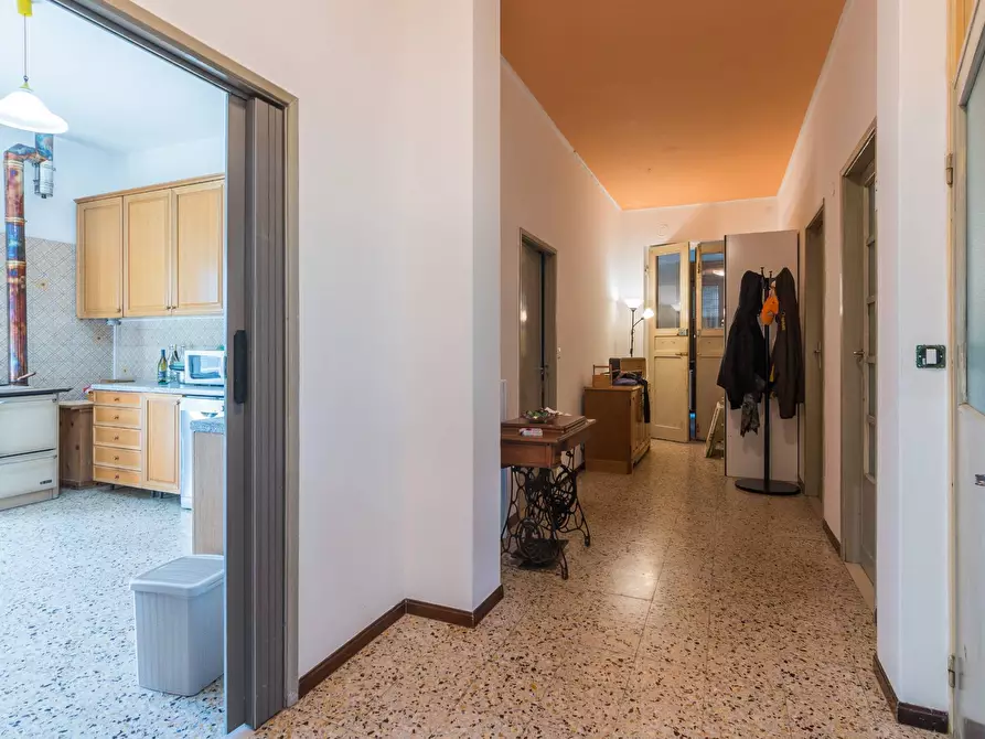 Immagine 10 di Rustico / casale in vendita  in Via Cà Bernardo a Montegridolfo