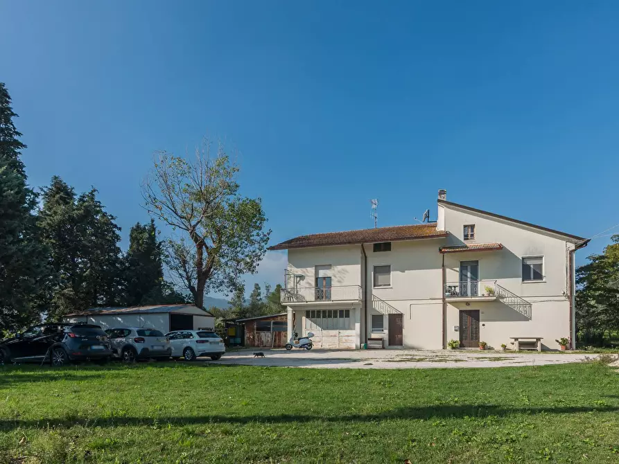 Rustico / casale in vendita in Via Cà Bernardo a Montegridolfo