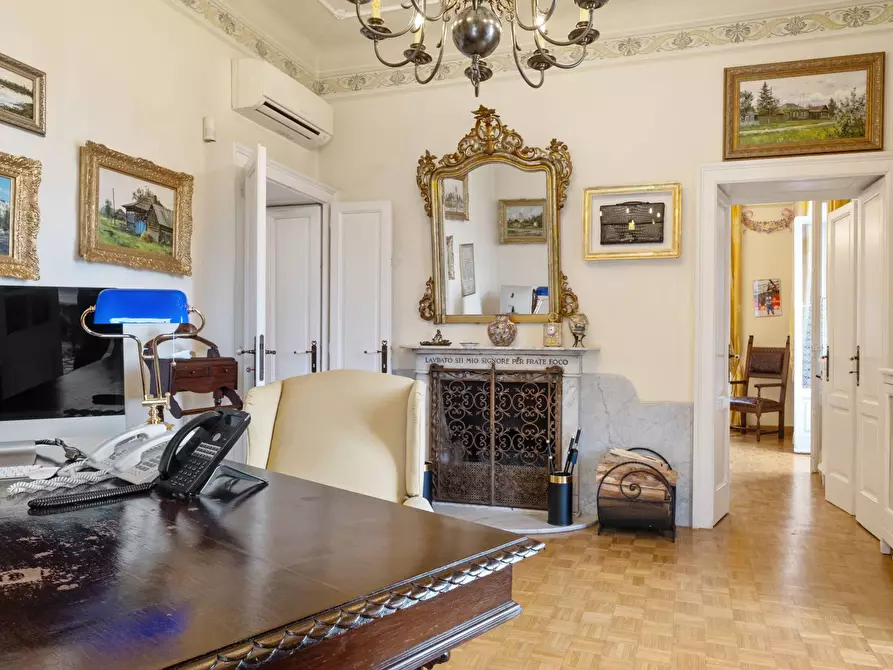 Immagine 11 di Villa in vendita  in via Sempione a Baveno