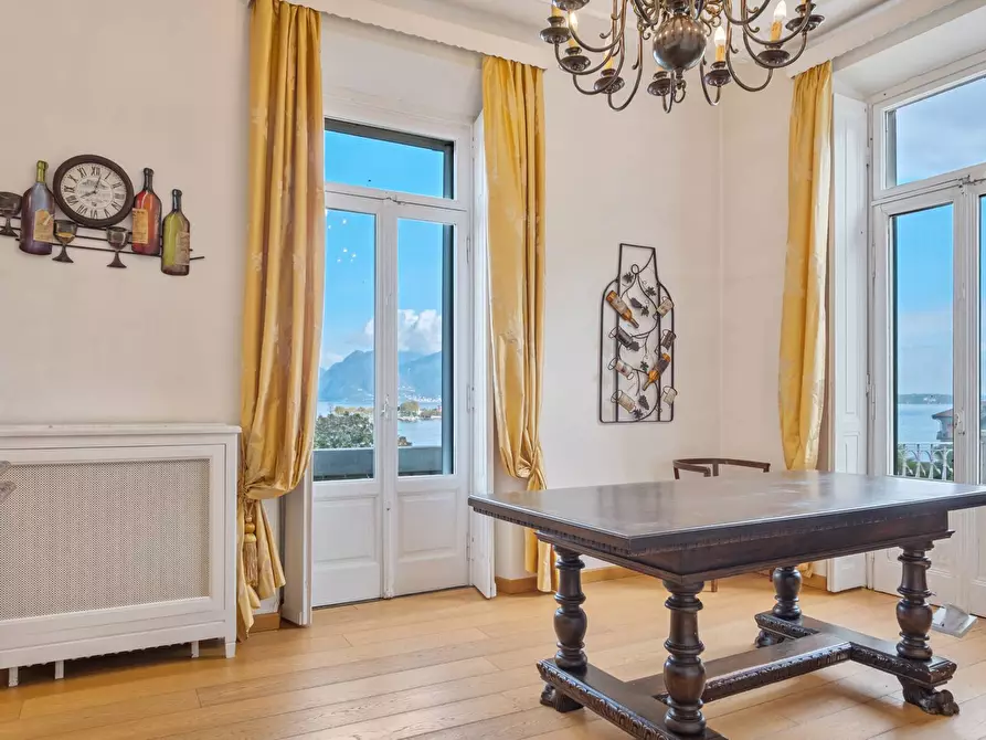 Immagine 18 di Villa in vendita  in via Sempione a Baveno