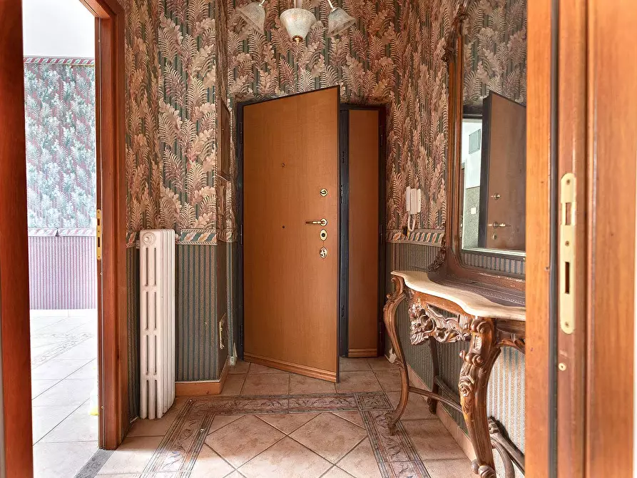 Immagine 5 di Appartamento in vendita  in Via Scotolatori a Viterbo