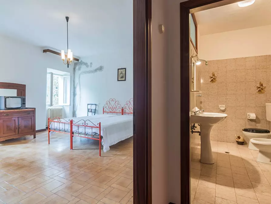 Immagine 21 di Rustico / casale in vendita  in Via Pierino Albini a Saludecio