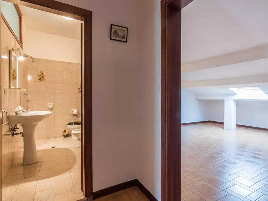 Immagine 22 di Rustico / casale in vendita  in Via Pierino Albini a Saludecio