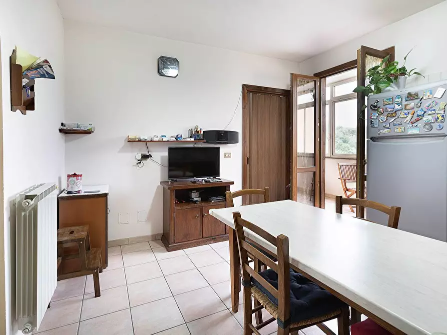 Immagine 9 di Villetta a schiera in vendita  in Via Italo Calvino a Vitorchiano