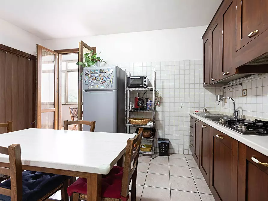 Immagine 10 di Villetta a schiera in vendita  in Via Italo Calvino a Vitorchiano