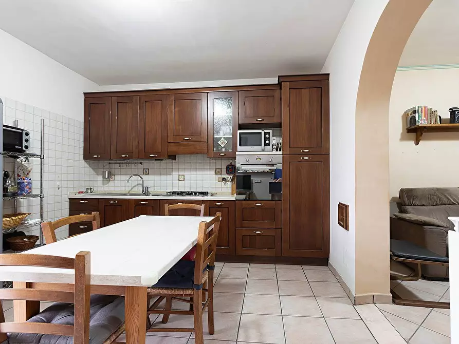 Immagine 11 di Villetta a schiera in vendita  in Via Italo Calvino a Vitorchiano