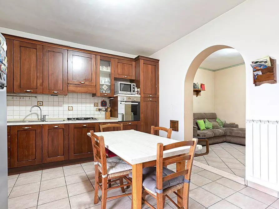 Immagine 13 di Villetta a schiera in vendita  in Via Italo Calvino a Vitorchiano