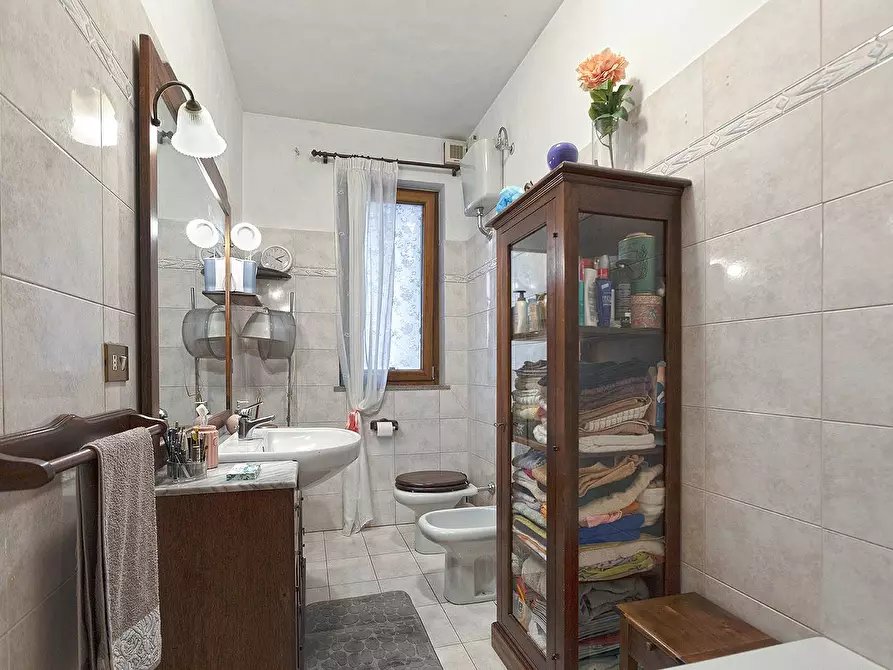 Immagine 21 di Villetta a schiera in vendita  in Via Italo Calvino a Vitorchiano