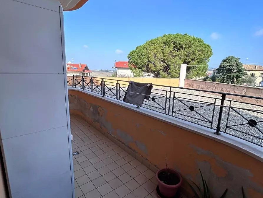 Immagine 5 di Appartamento in vendita  in Via Pergolesi a Tavullia