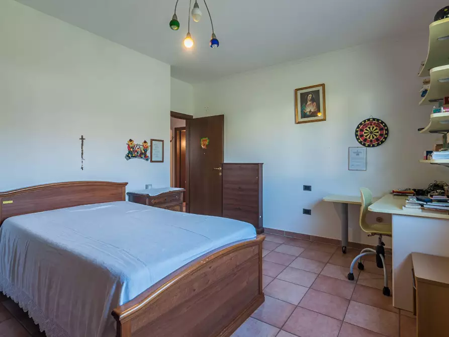 Immagine 13 di Appartamento in vendita  in Via Provinciale Pesaro a Mondaino