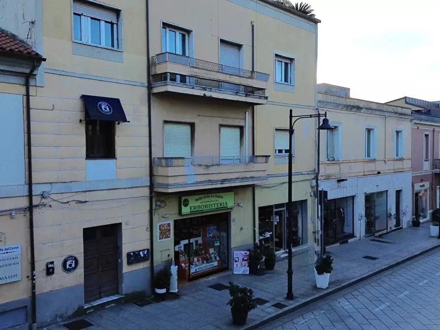 Immagine 1 di Appartamento in vendita  in CORSO UMBERTO I a Olbia