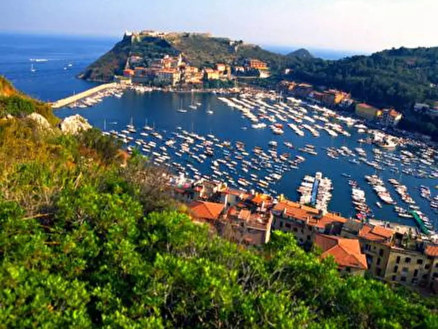 Immagine 27 di Appartamento in vendita  in Via Caravaggio a Monte Argentario