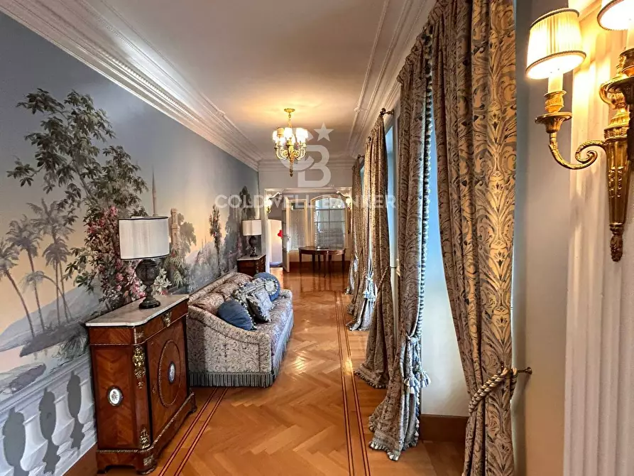 Immagine 17 di Villa in vendita  in Via Puccini Giacomo a Besana In Brianza