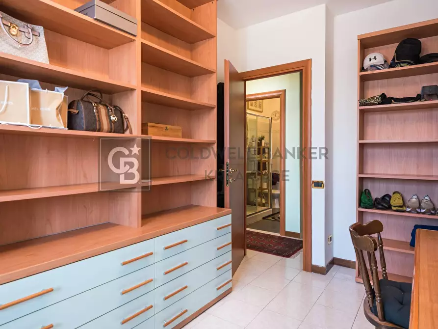 Immagine 12 di Villetta a schiera in vendita  in Via Bruxelles a Ciampino