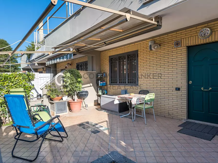 Immagine 26 di Villetta a schiera in vendita  in Via Bruxelles a Ciampino