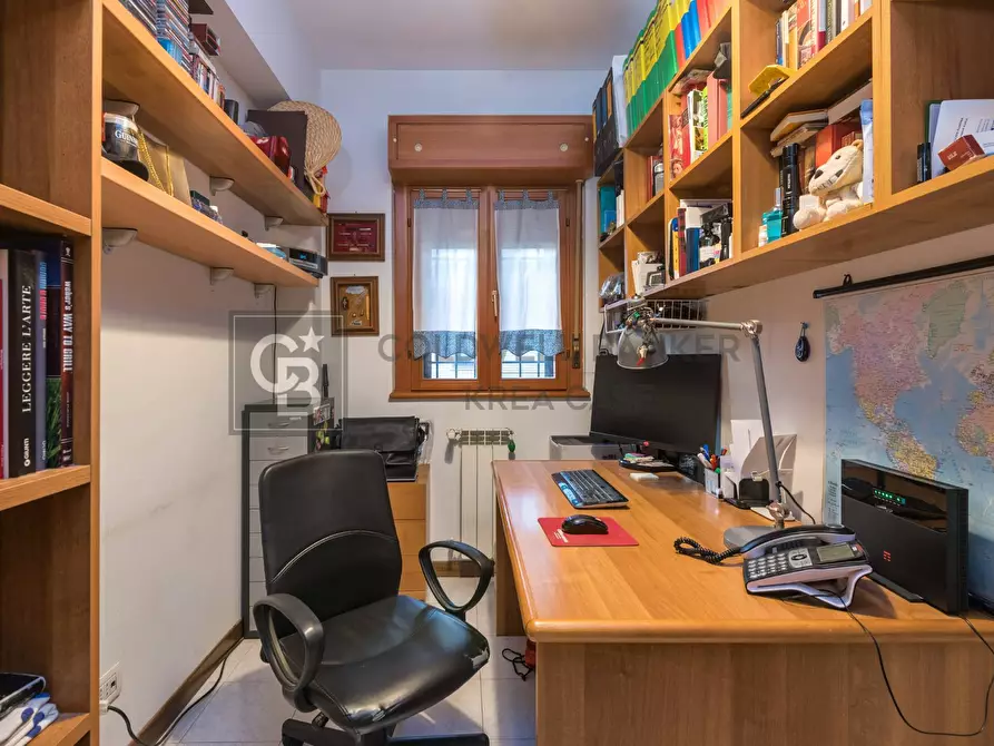 Immagine 29 di Villetta a schiera in vendita  in Via Bruxelles a Ciampino