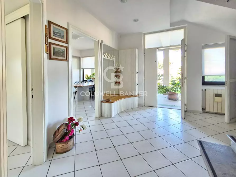 Immagine 17 di Villa in vendita  in Via dei Curina a Tarquinia