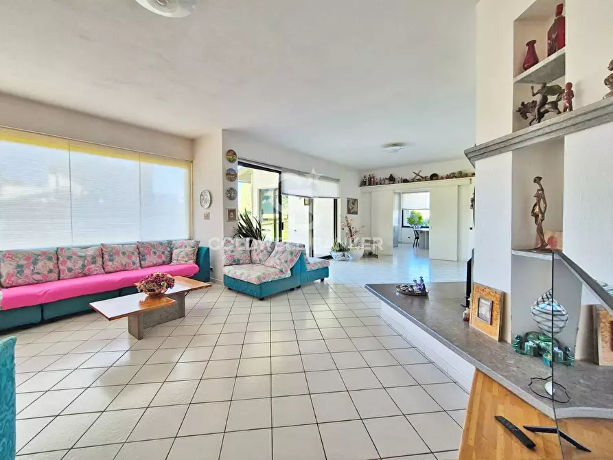 Immagine 25 di Villa in vendita  in Via dei Curina a Tarquinia