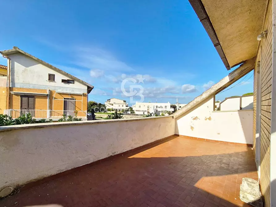 Immagine 7 di Villa in vendita  in Via Poseidone a Tarquinia