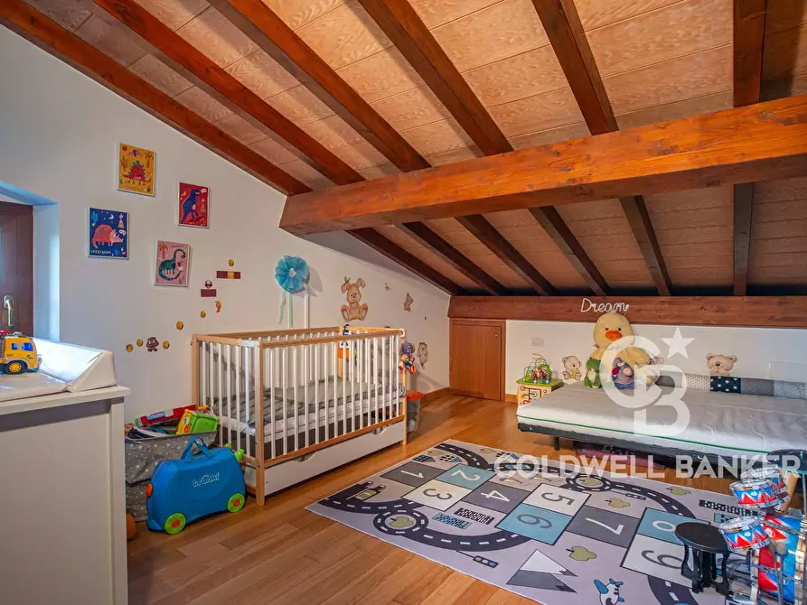 Immagine 21 di Villa in vendita  in Via Sacrofano Primaporta a Sacrofano