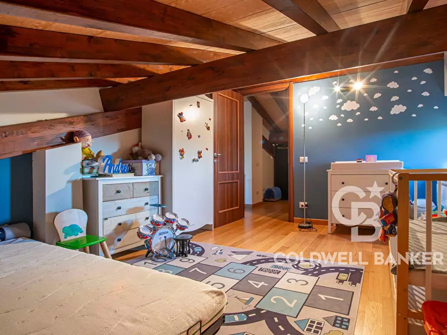 Immagine 22 di Villa in vendita  in Via Sacrofano Primaporta a Sacrofano