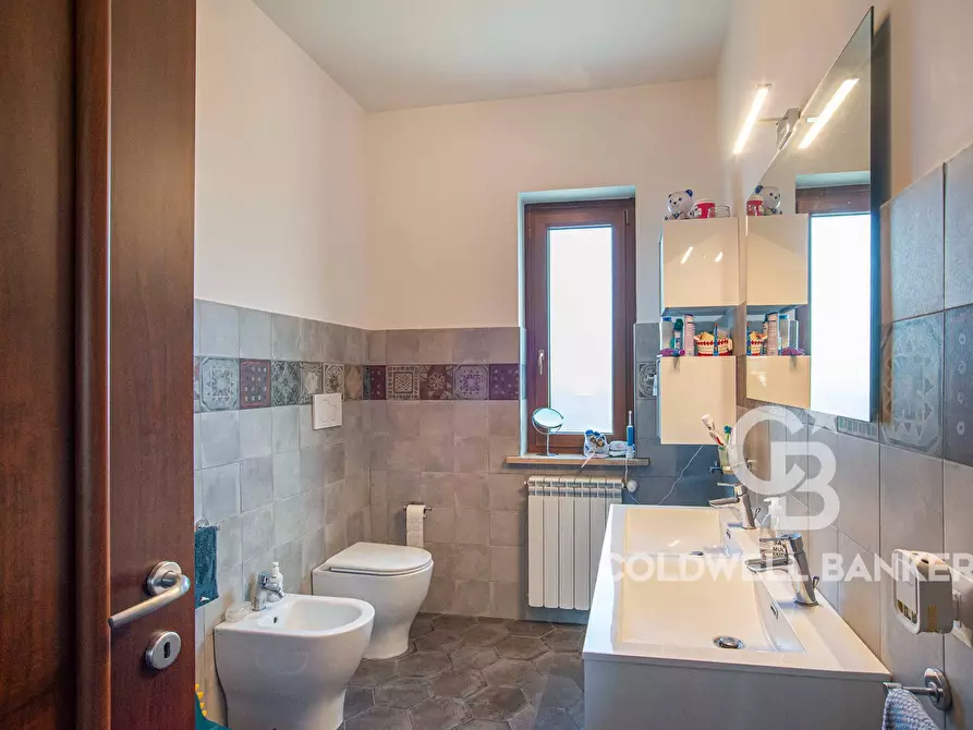 Immagine 24 di Villa in vendita  in Via Sacrofano Primaporta a Sacrofano