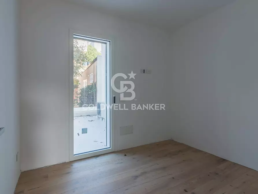 Immagine 8 di Appartamento in vendita  in Viale Orazio a Riccione