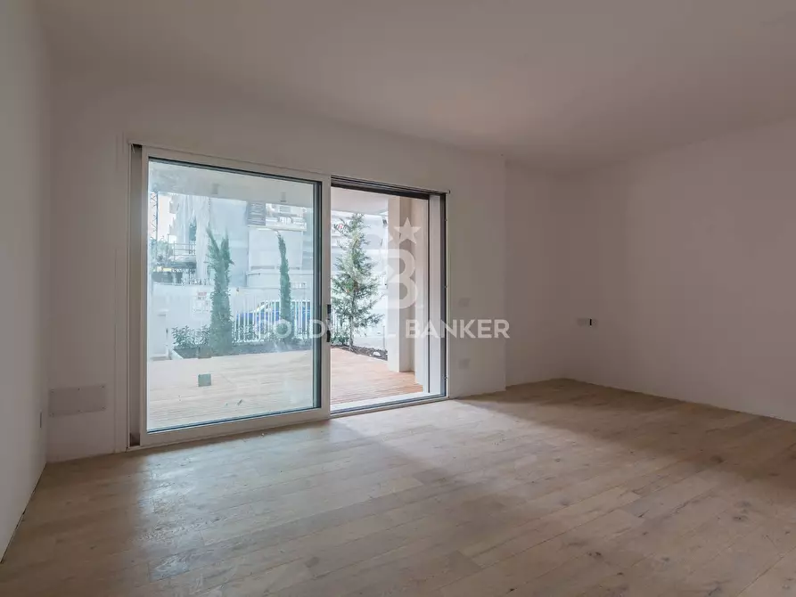 Immagine 18 di Appartamento in vendita  in Viale Orazio a Riccione