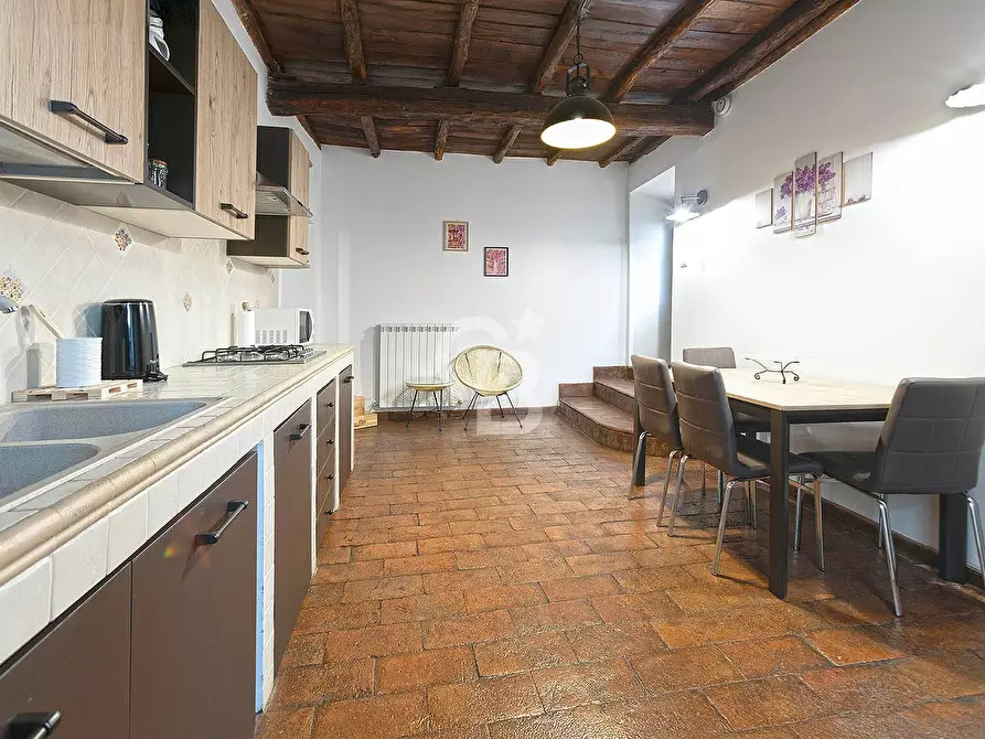 Immagine 5 di Appartamento in vendita  in Via Loreto a Bagnoregio